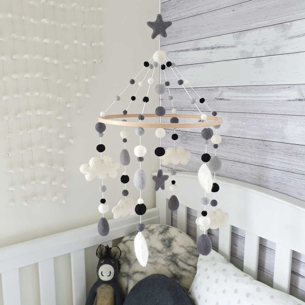 How do I Choose the Perfect Baby Cot Mobile? - Tik Tak Design Co.