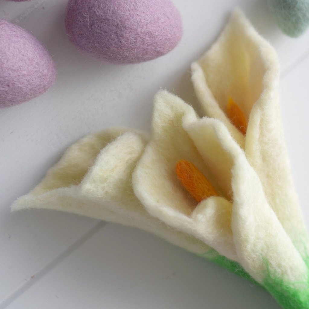 Felt Lilies - Set of 5 - Tik Tak Design Co.