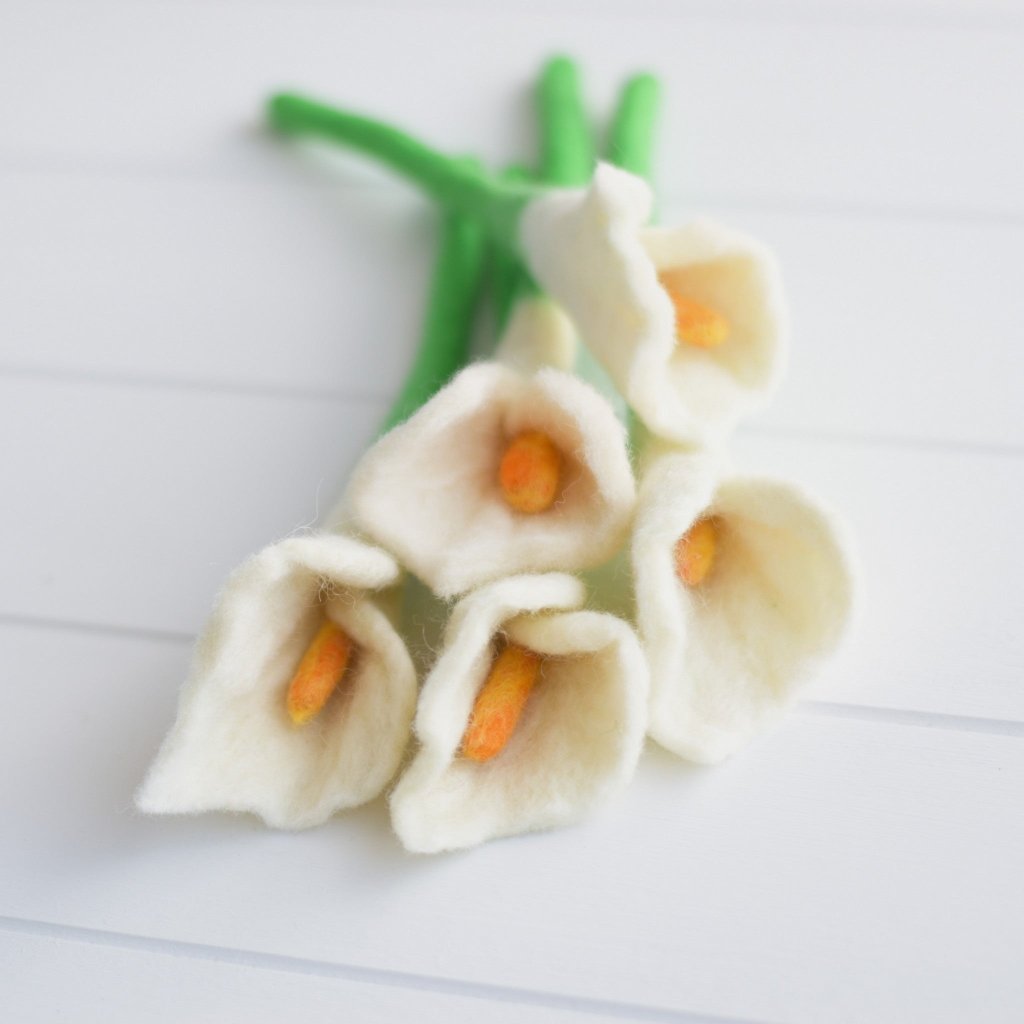 felt lily flower Felt Flowers
