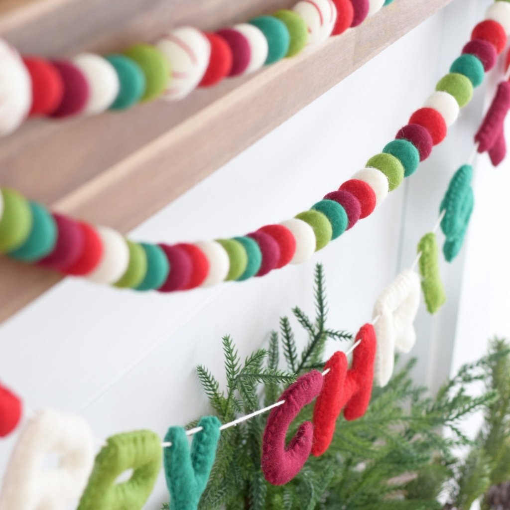 Merry Christmas Traditional - Tik Tak Design Co.