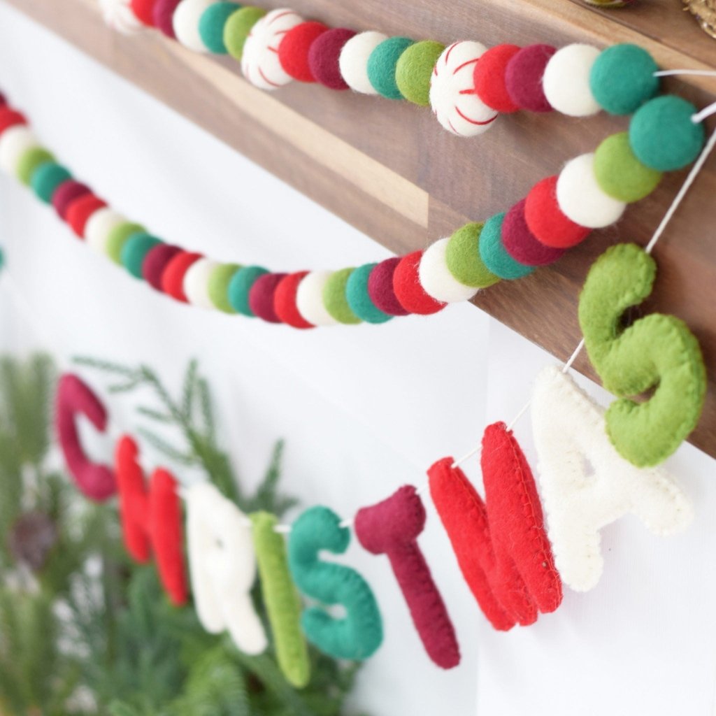 Merry Christmas Traditional - Tik Tak Design Co.