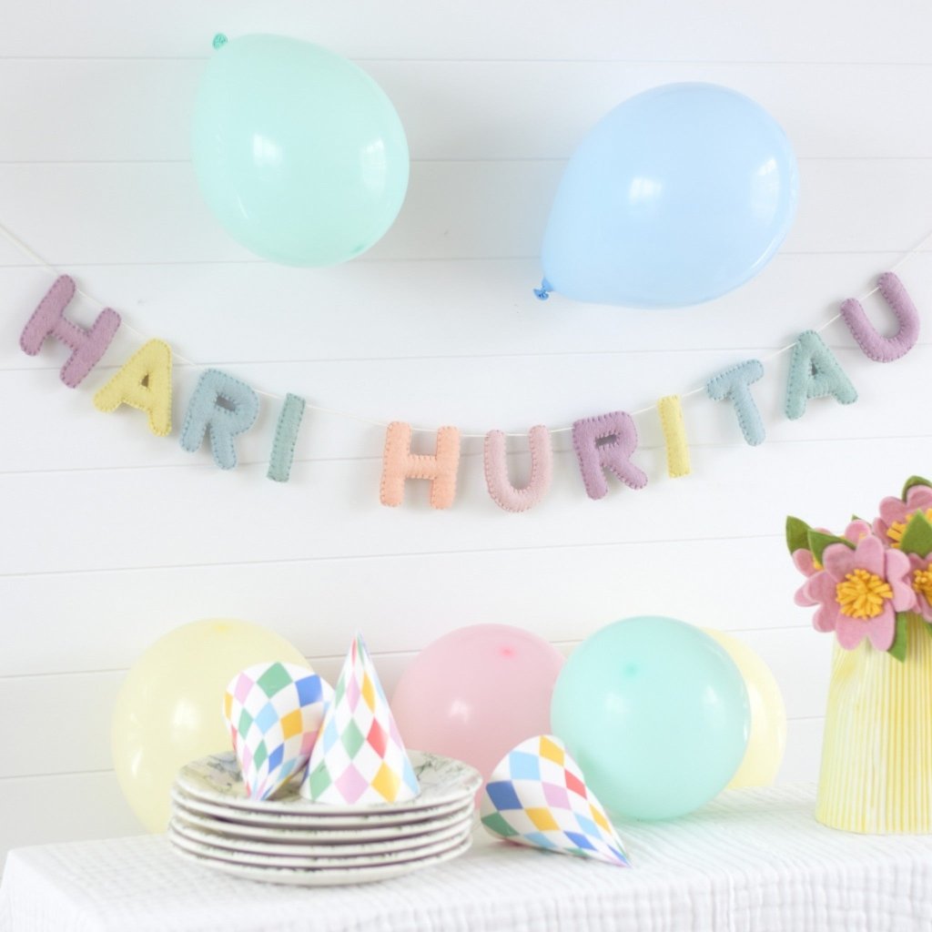 Pastel Hari Huritau Felt Banner - Tik Tak Design Co.