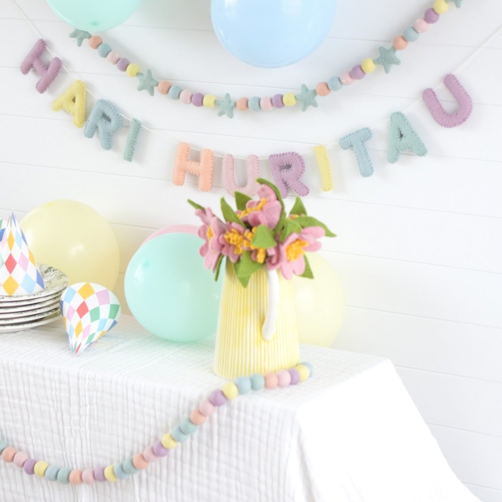 Pastel Hari Huritau Felt Banner &amp; Garland Set - Tik Tak Design Co.