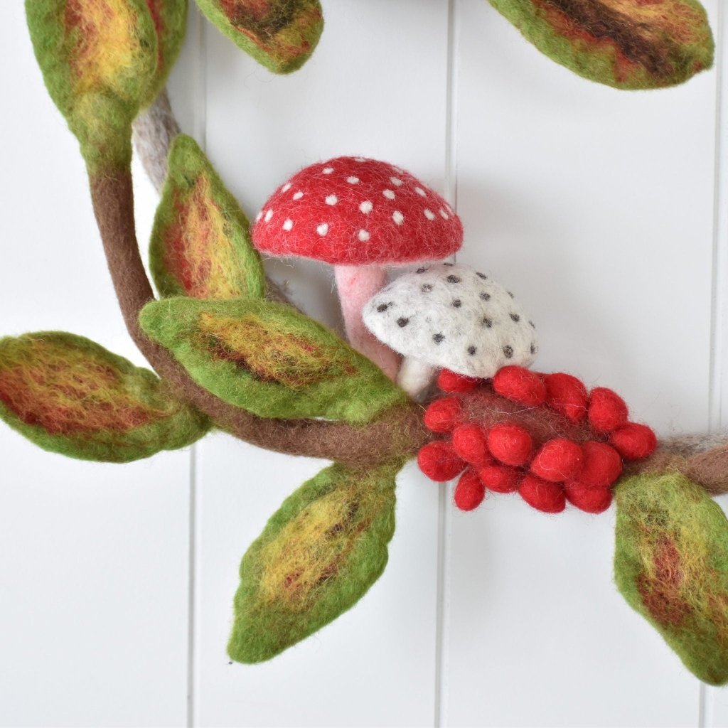 Woodland Felt Wreath - Tik Tak Design Co.