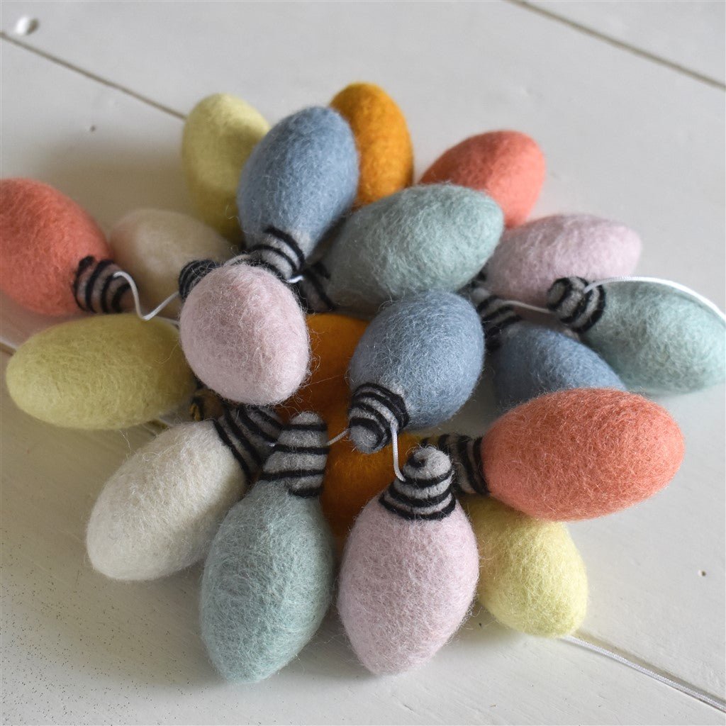 Christmas Lights Garland Pastel - Tik Tak Design Co.