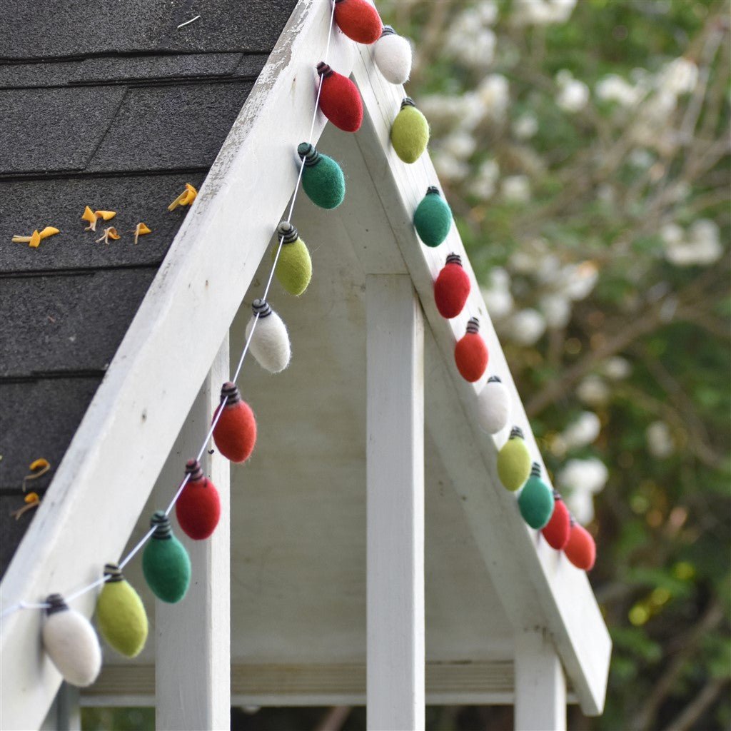 Christmas Lights Garland Traditonal - Tik Tak Design Co.