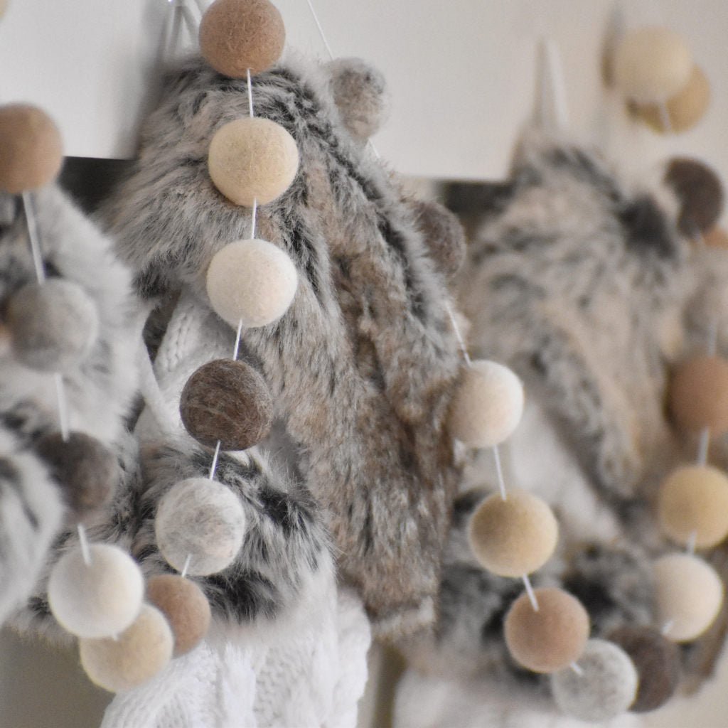 Cosy Cabin Christmas Garland - Tik Tak Design Co.