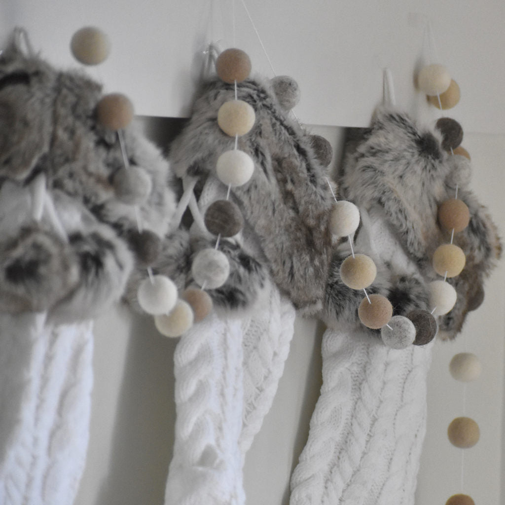 Cosy Cabin Christmas Garland - Tik Tak Design Co.