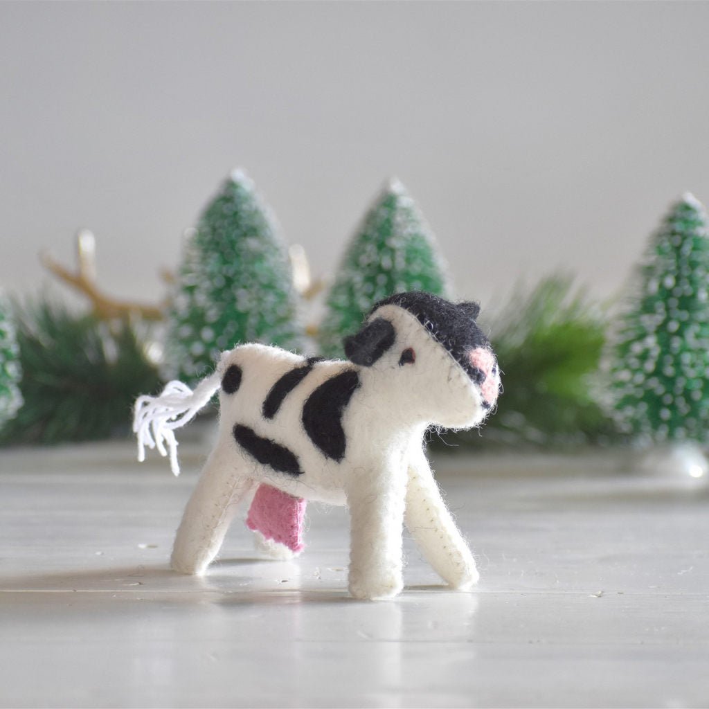 Felt Cow Decoration - Tik Tak Design Co.